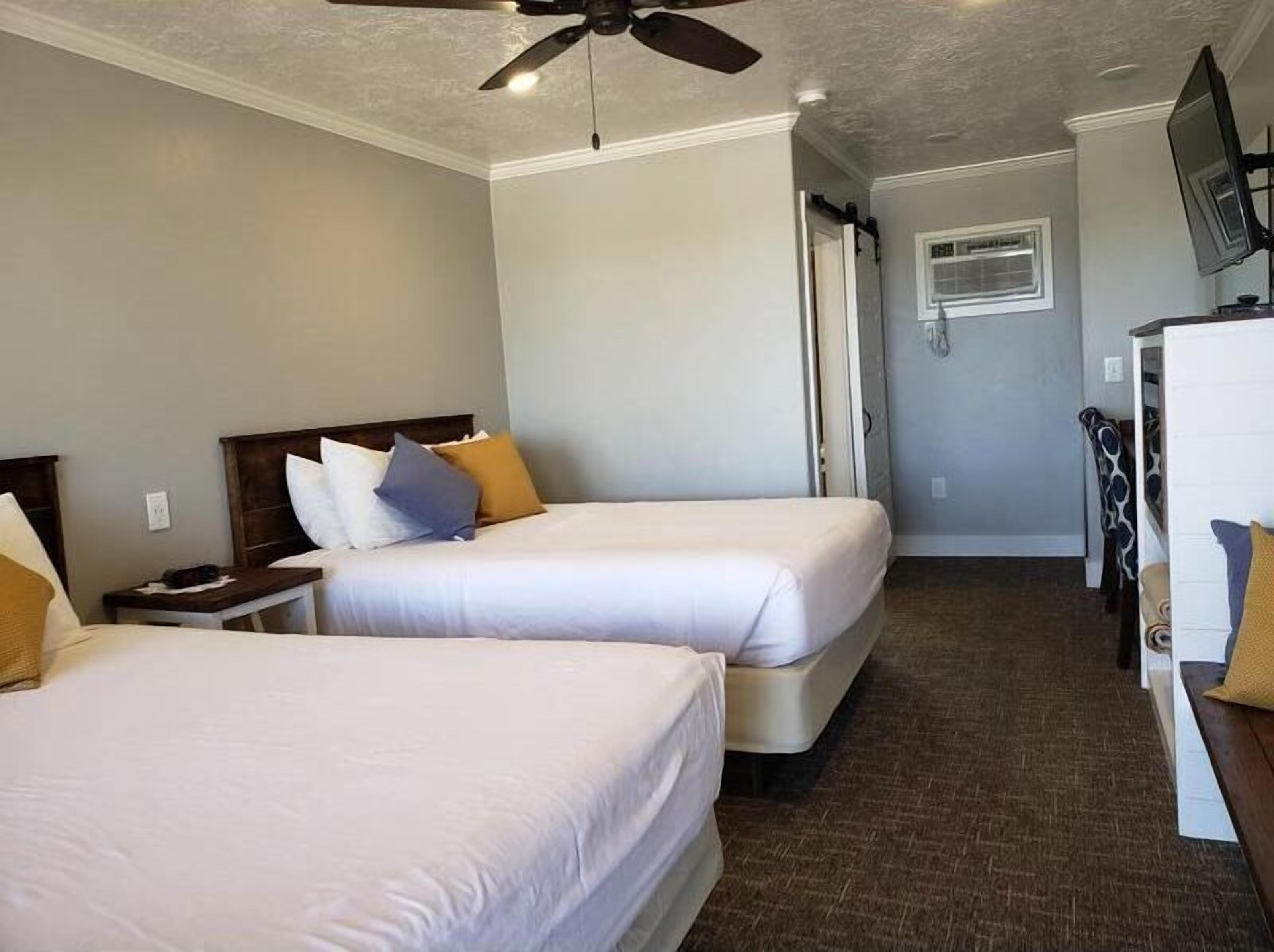 Flaming Resort in Dutch John Find Hotel Reviews, Rooms, and