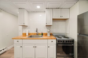 Lighthouse Loft | Private kitchen | Microwave, coffee/tea maker -  The Beachside (Sylvan Beach)