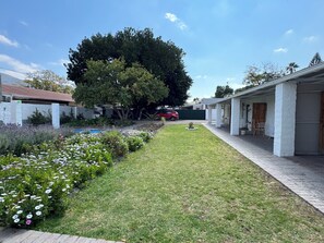 Finch Room | 花园景观