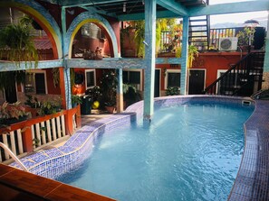 Indoor pool, outdoor pool - Hotel Marjenny (Copan Ruinas)