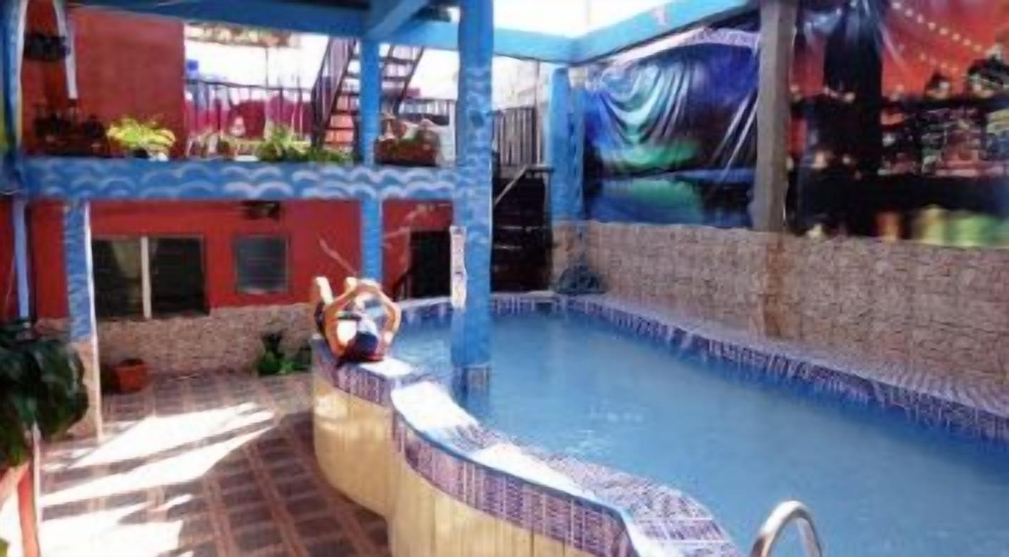 Piscine couverte, piscine extérieure