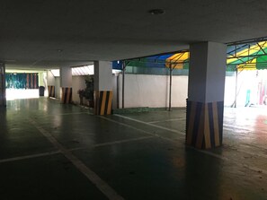 Free self-parking - Prince Motel (Gwangju)