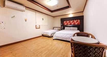 Prince Motel