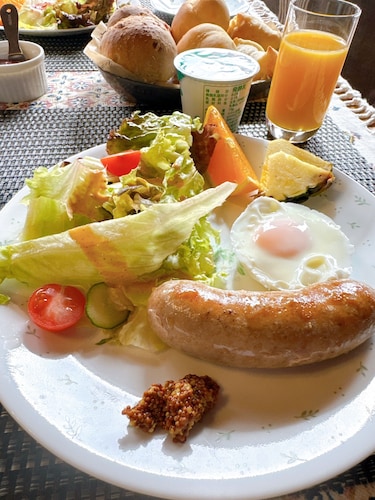 朝食