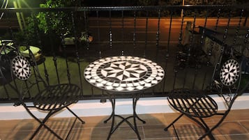 Herbergi með tvíbreiðu rúmi - svalir - sjávarsýn | Svalir