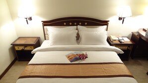 Standard Double Room - Le President Hotel (Phnom Penh)