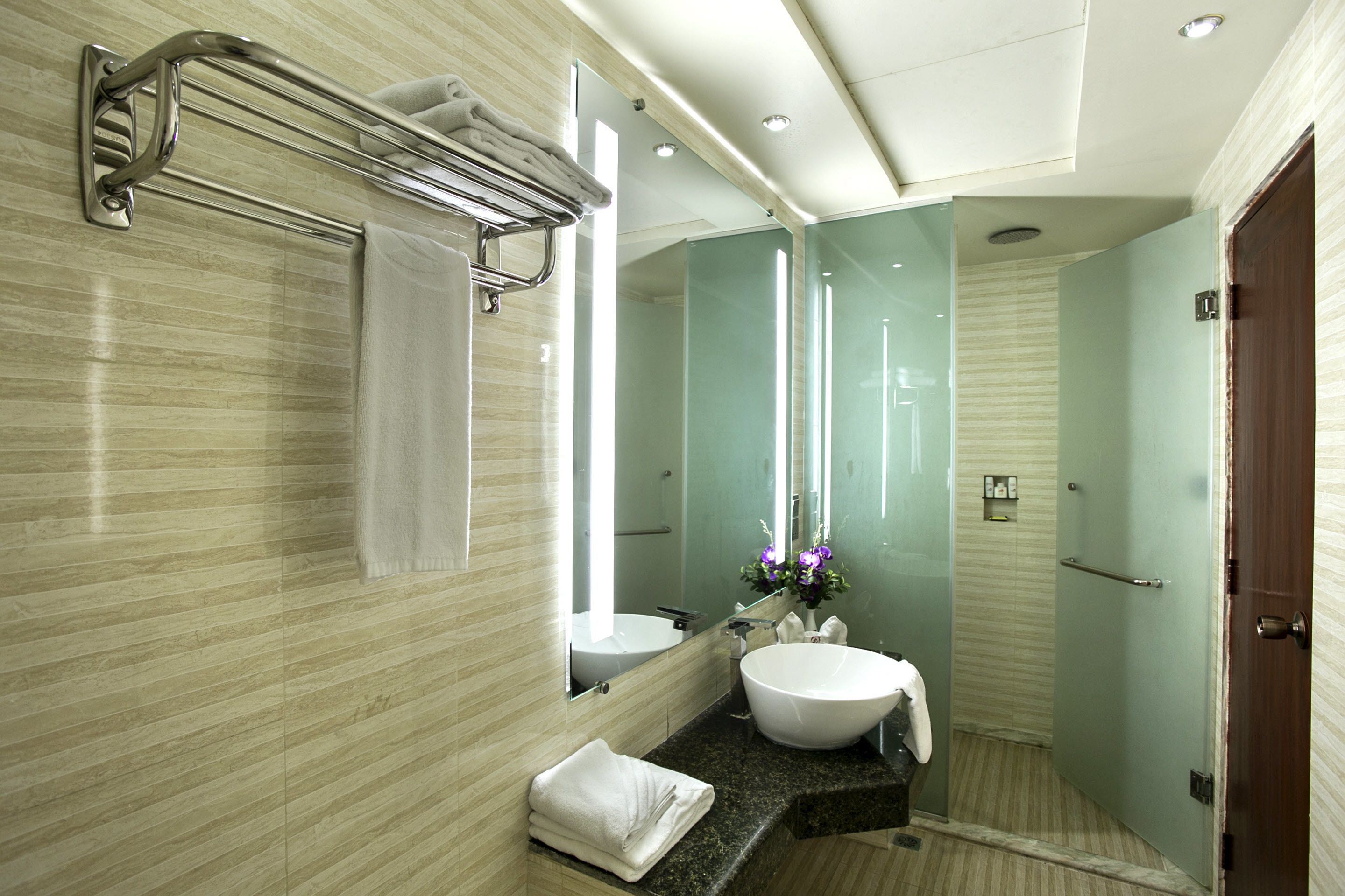 Photo - FARS Hotel & Resorts - BAR-Buffet-Pool-SPA