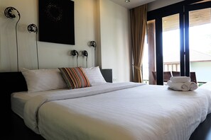 Minibar, in-room safe, desk, free WiFi - Plub Pla Koh Mak Retreat (Ko Mak)