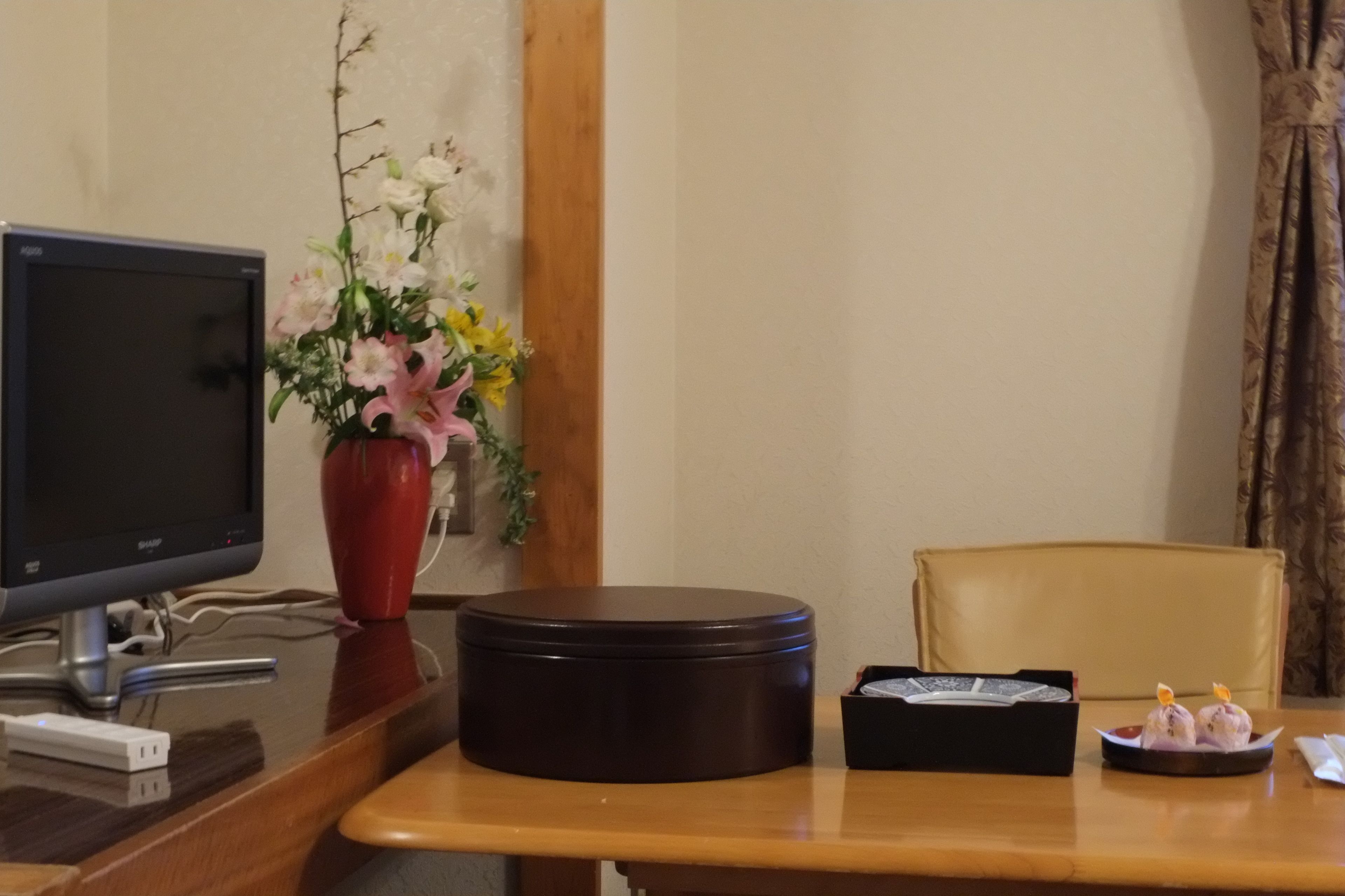 western twin room | room amenity