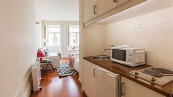 Superior Studio, City View | Private kitchenette | Fridge, microwave, stovetop, espresso maker