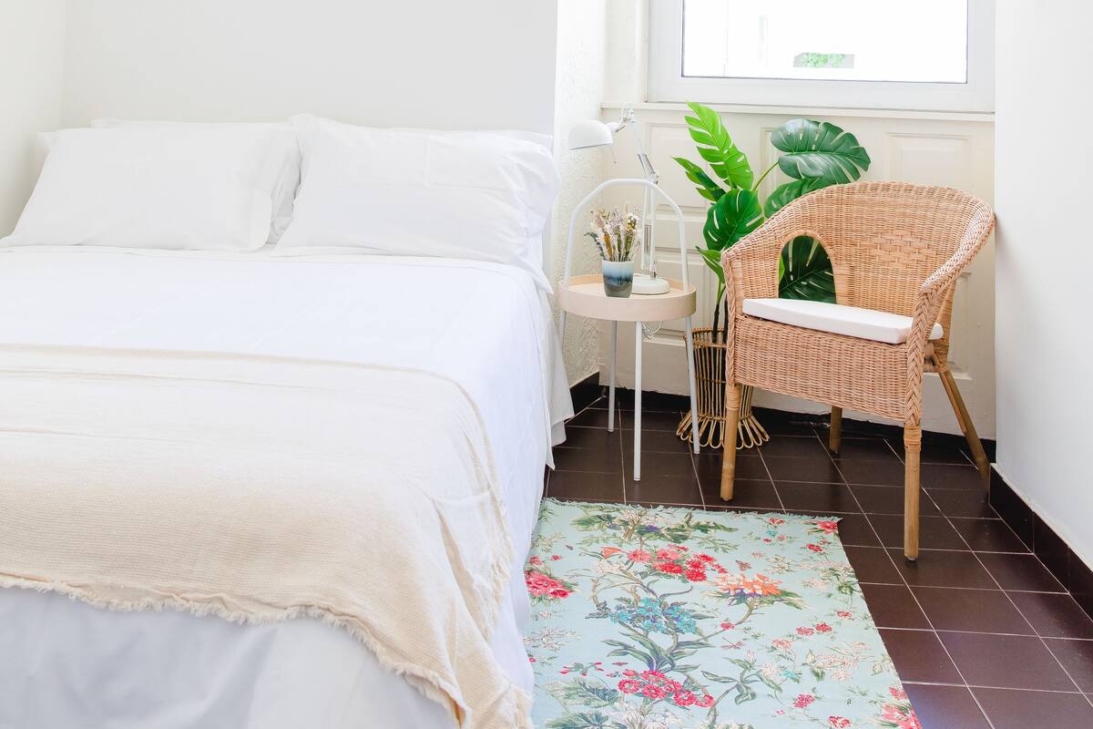 Studio | Free WiFi, bed sheets