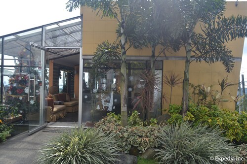 Tagaytay Econo Hotel