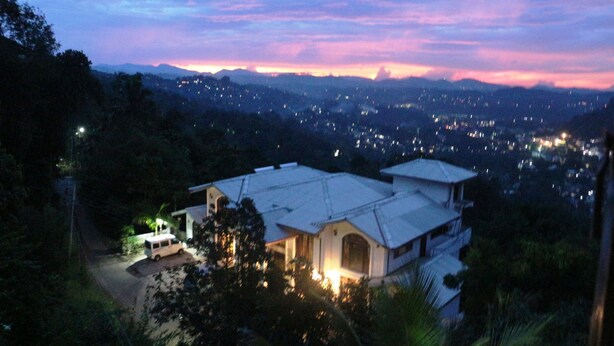 施設の正面