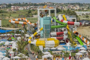 Indoor pool, 7 outdoor pools, pool umbrellas, sun loungers - Dream World Aqua Hotel - All Inclusive (Manavgat)