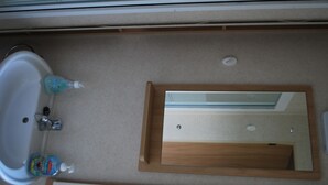 Standard Cottage, 2 Bedrooms | Bathroom - Nora Camping (Nora)