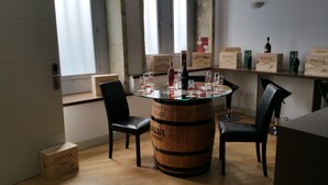 Lobby-Lounge