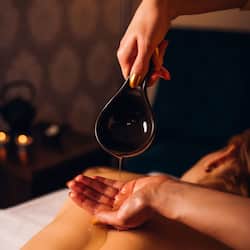 Sauna, rawatan badan, hidroterapi, lulur badan, rawatan muka