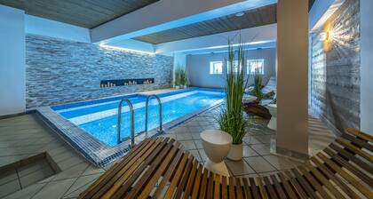 Maxymilian *** Unique Hotel - Adults Only (+15)