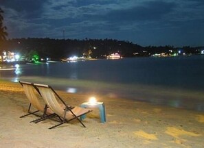 On the beach, scuba diving - Villa Watuna (Unawatuna)