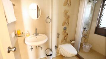 Free toiletries, towels