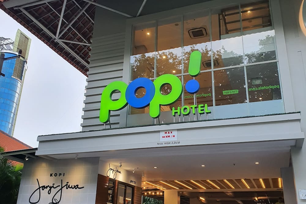 POP! Hotel Diponegoro Surabaya