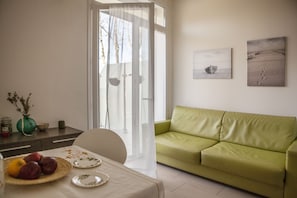 Standard Apartment, 1 Bedroom, Balcony, Tower | Living area