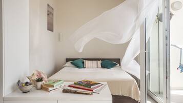 Monolocale Deluxe, balcone | Biancheria da letto di alta qualità, una cassaforte in camera