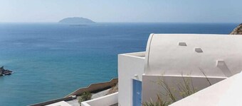Apollon Village Hotel