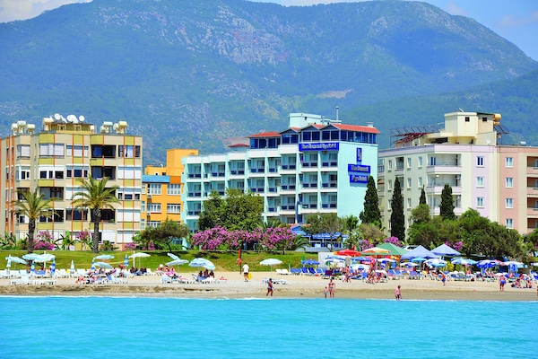 Privatstrand in der Nähe, Strandbar