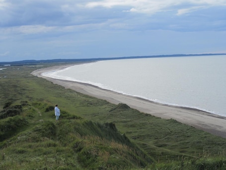 Una playa cerca. Hotel Højgaarden
