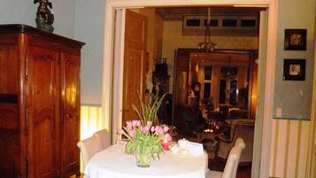 Dagelijks à la carte ontbijt inbegrepen