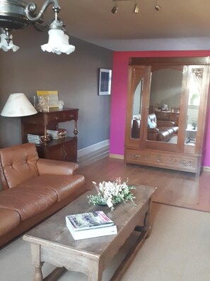 Flat-screen TV - B&B Villa D'Hondt (Blankenberge)