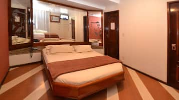 Apartamento standard | Frigobar, individualmente decorados, Wi-Fi de cortesia