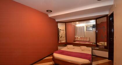Verona Hotel - Adults Only