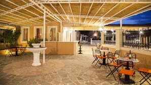 Interior - CorfuGrace (Corfu)