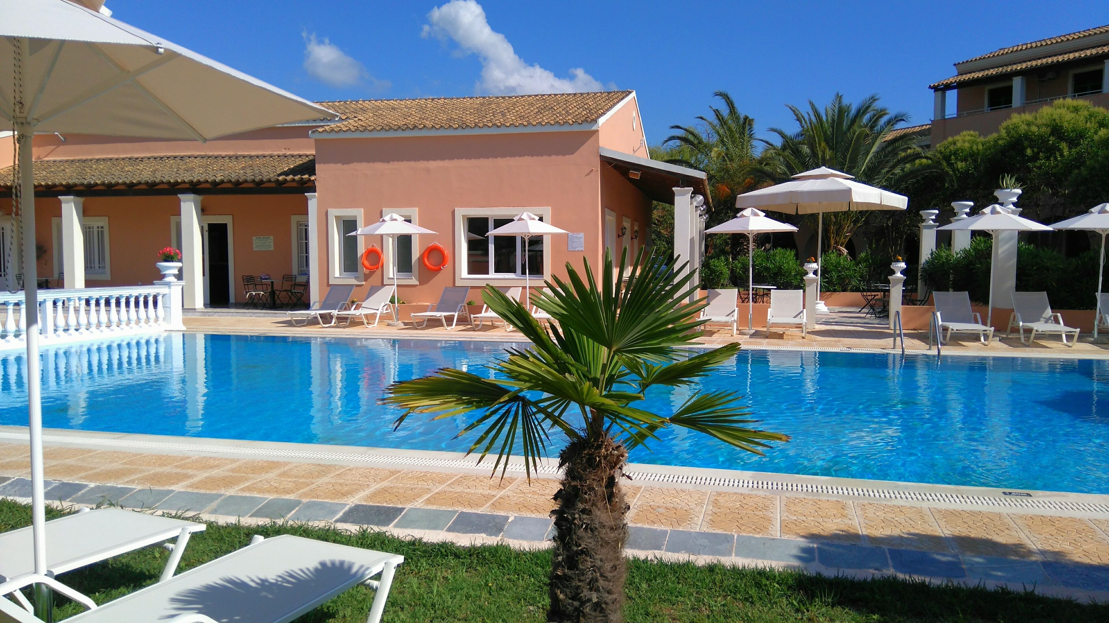 outdoor pool, pool loungers