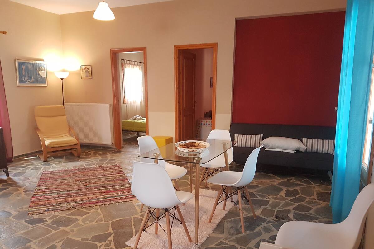 Family Suite | Living area | Flat-screen TV