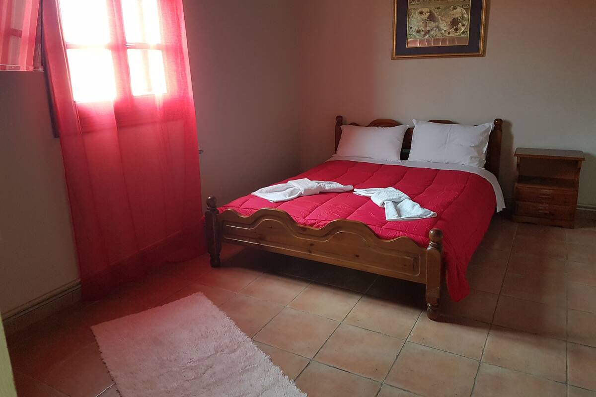 Deluxe Apartment, 2 Bedrooms | Minibar, soundproofing, iron/ironing board (on request), cribs (free)