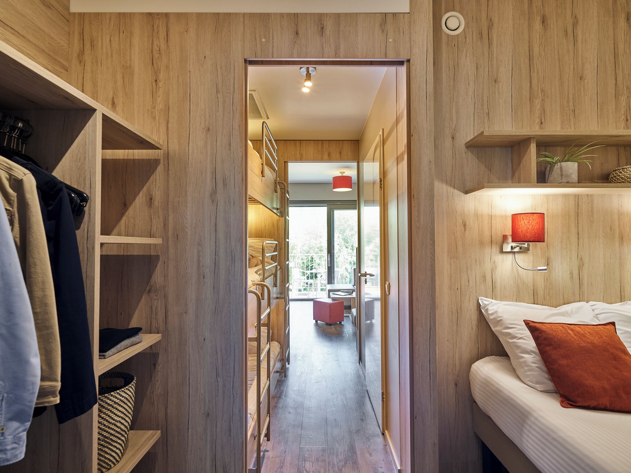 Family suite | 2 adults - 3 kids | Coin séjour