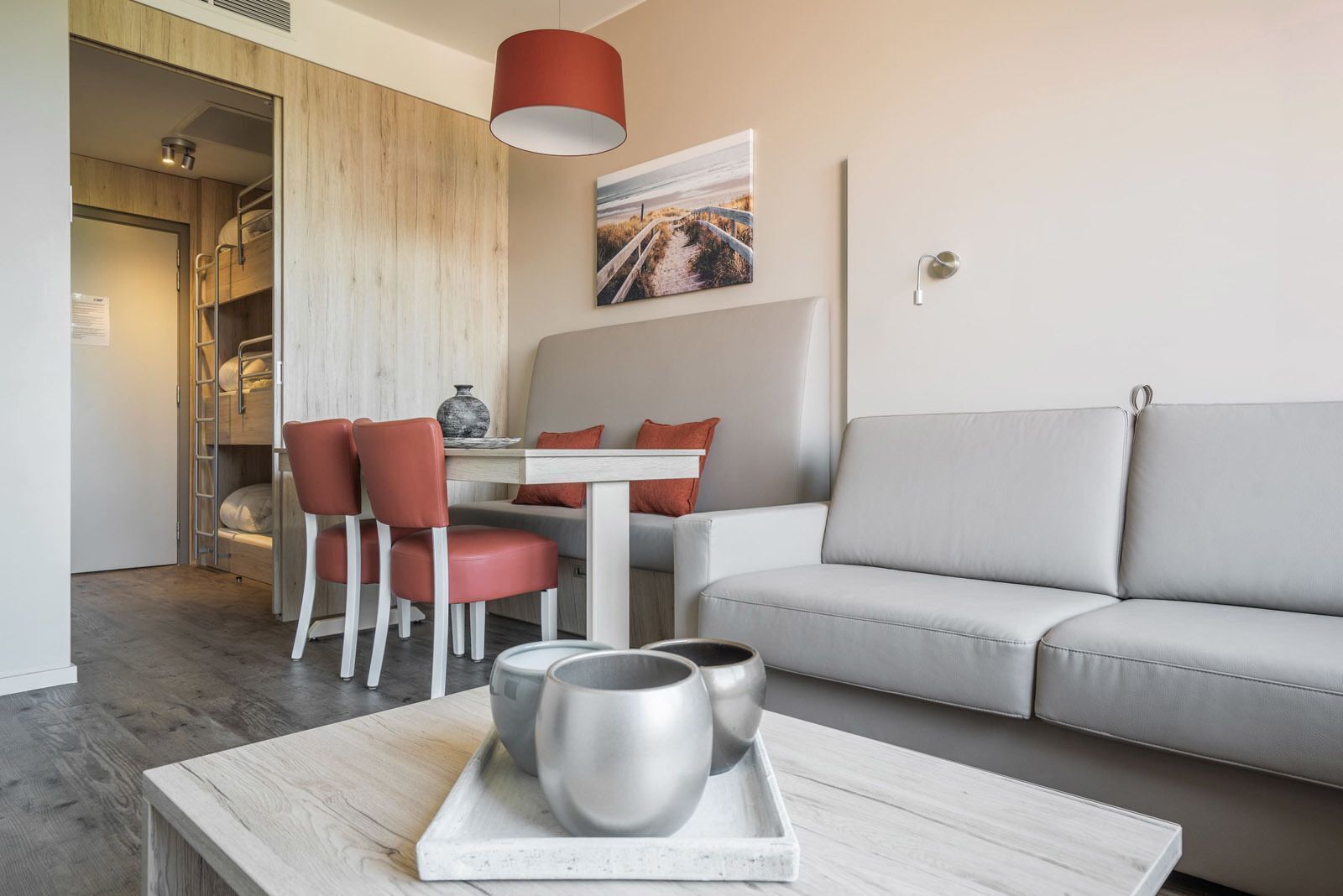 Family studio | 2 adults - 3 kids | In-room dining