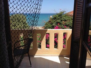 Superior-Apartment, Meerblick | Terrasse/Patio