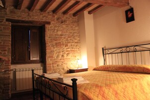 Apartamento, 1 habitación | 1 dormitorio, ropa de cama de alta calidad, edredones de plumas