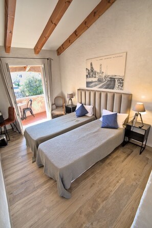 Standard-Zweibettzimmer