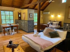 Sistema de insonorización, wifi gratis, ropa de cama