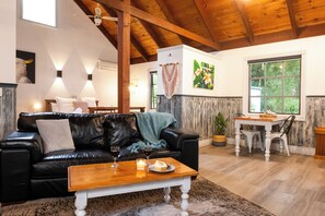 Cottage | Living area | LCD TV - Trawool Shed Cottages (Trawool)