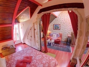 Studio, Ensuite (Chambre Rouge) | View from property - Le Manoir des Quatre Saisons (La Turballe)