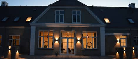 Front of property - evening/night