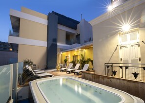 Terrace/patio - Island Boutique Hotel (Rhodes)