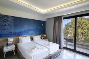 Junior Suite (Double or Twin) | Premium bedding, minibar, in-room safe, blackout drapes - Island Boutique Hotel (Rhodes)