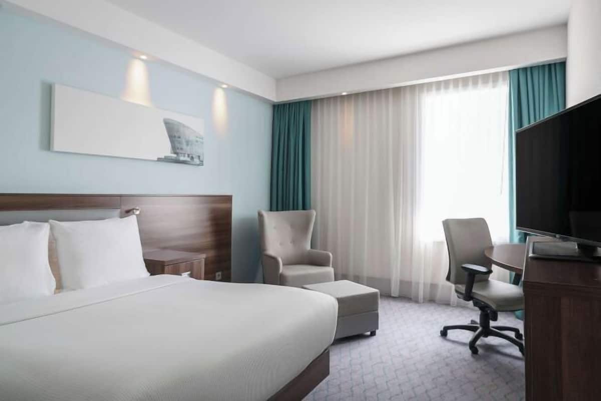 In-room safe, desk, laptop workspace, blackout curtains